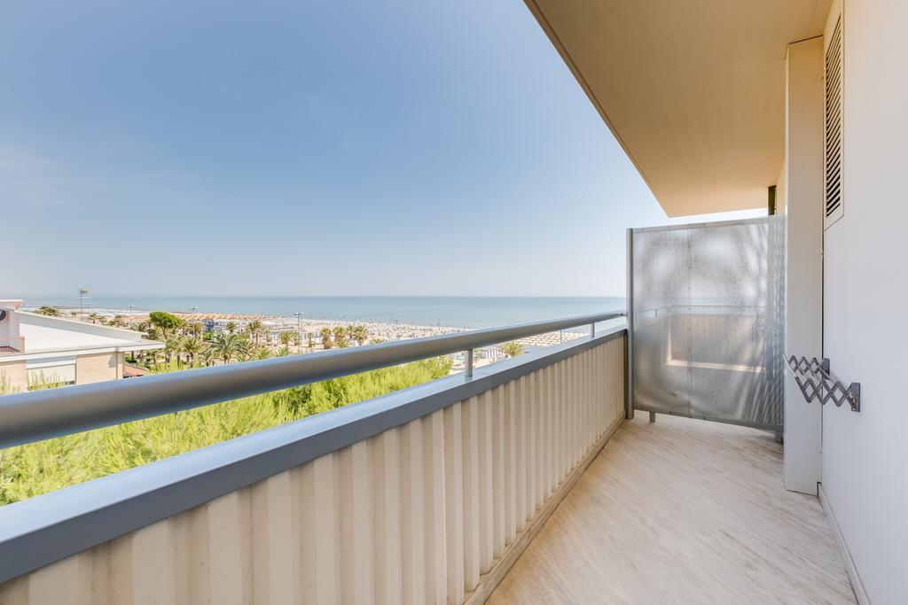 Hotel Europa Beach Village 朱利亚诺瓦 客房 照片